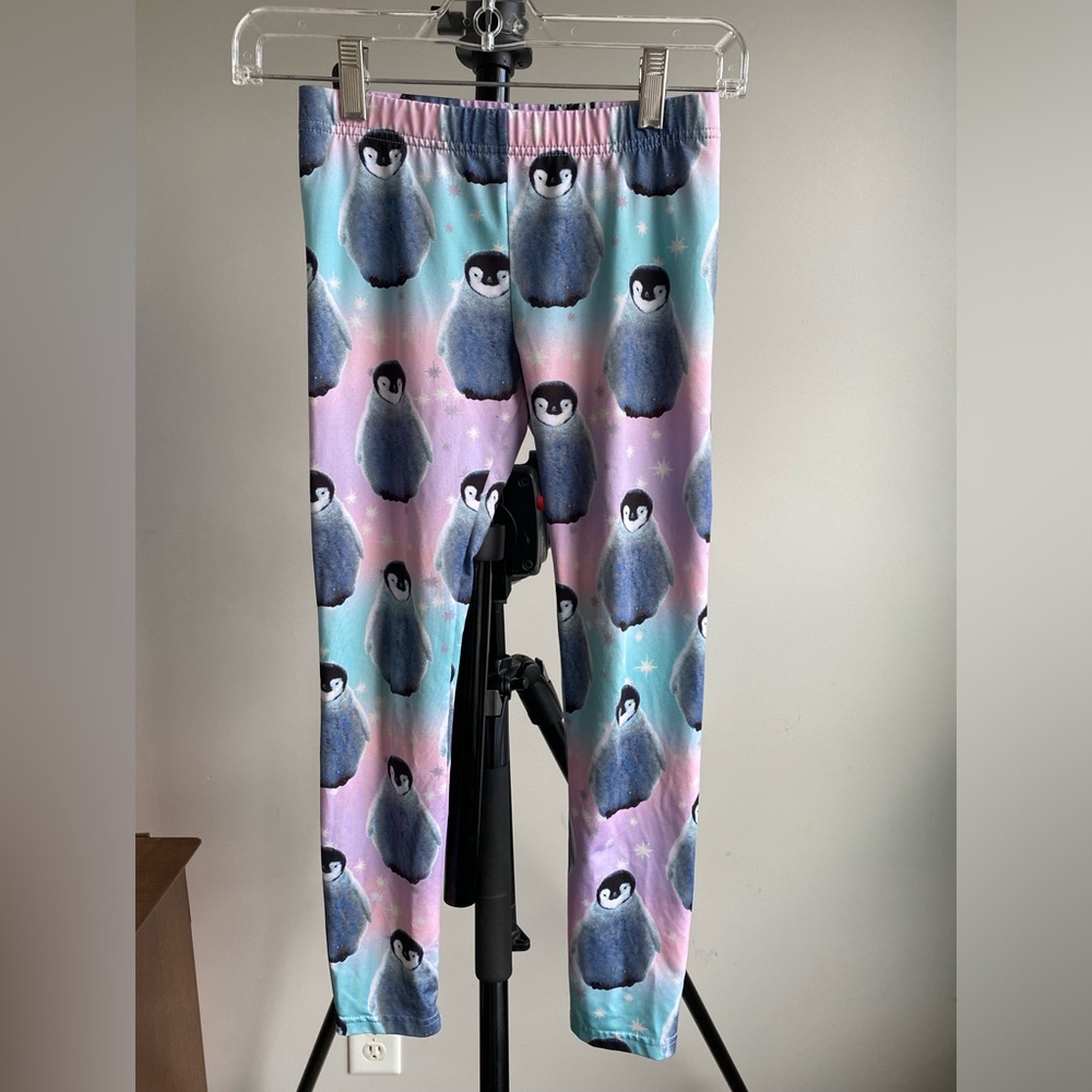 Silky soft penguin leggings